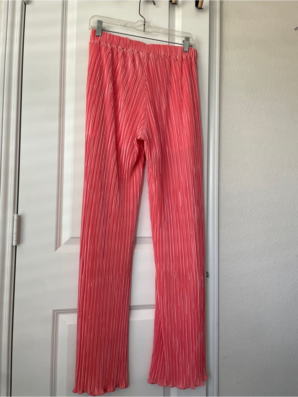 ILLA ILLA Coral Pink Pleated Ruffle Baggy Leggings
